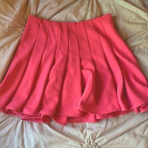 Pink pleated (tennis) skirt